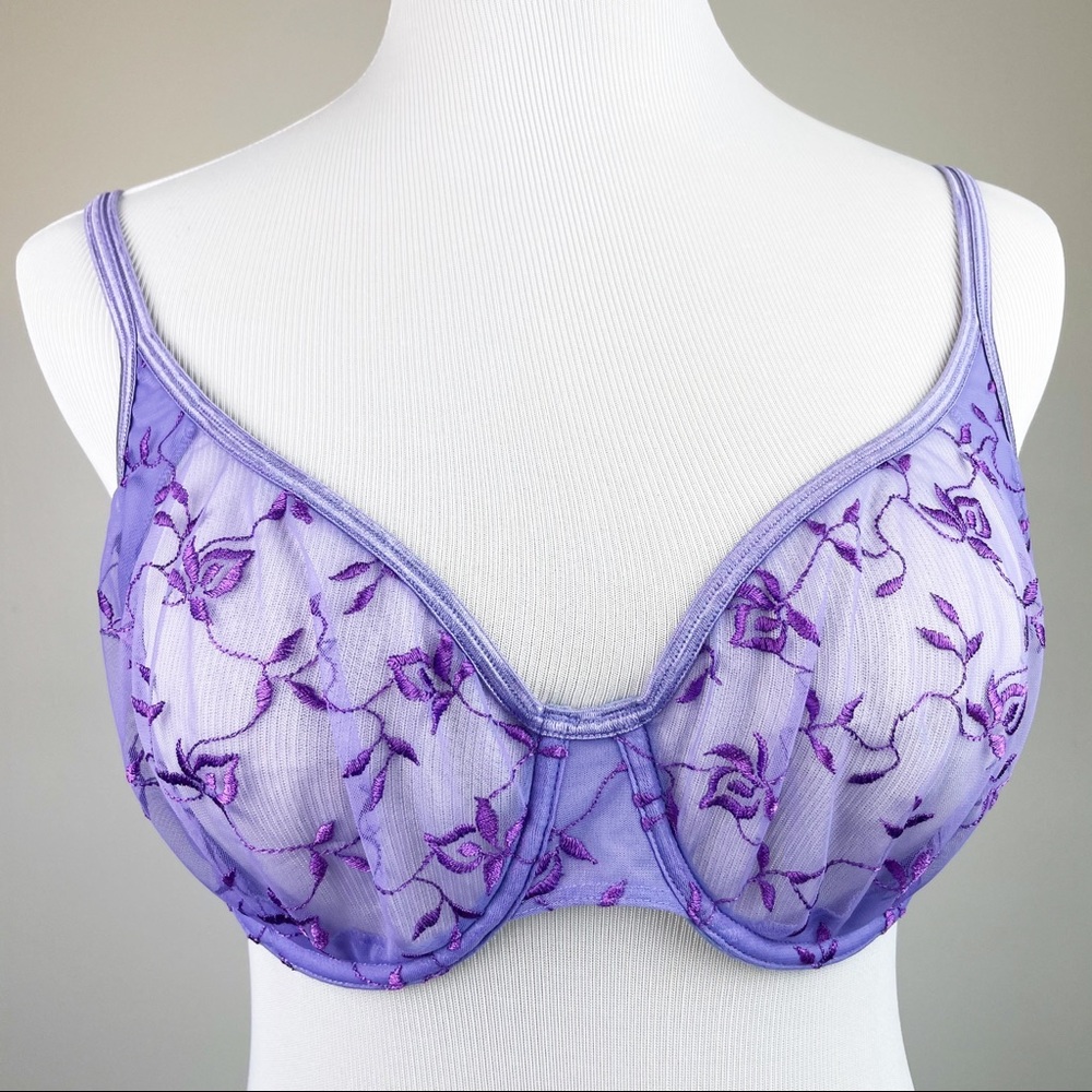 Cacique Sexy Sensual Embroidered Underwire Bra 38C